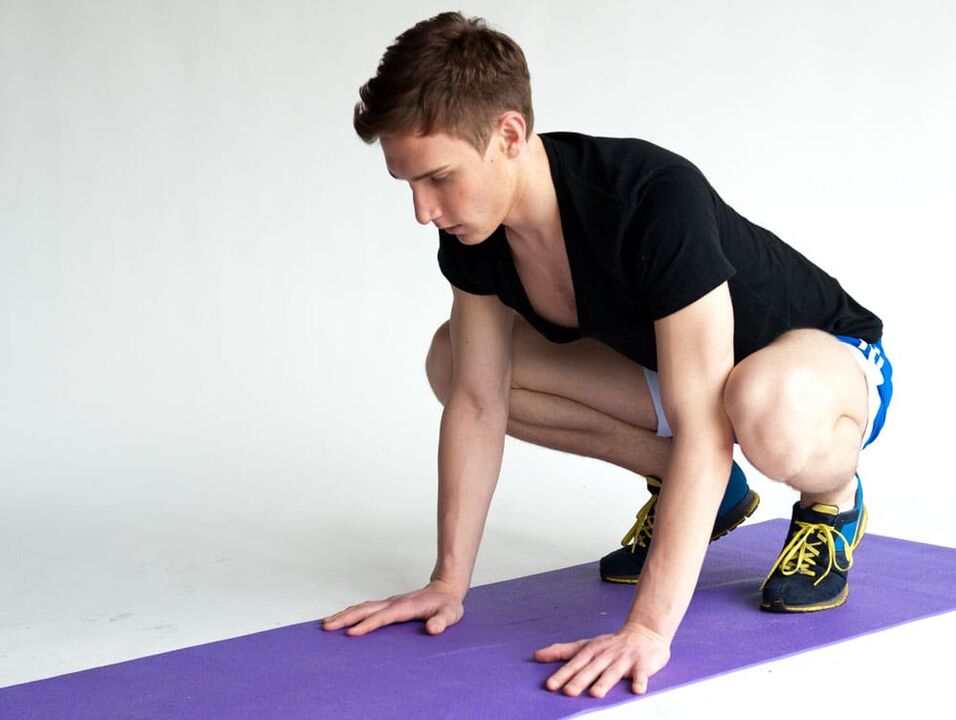 تمرين الضفدع لتمرين عضلات منطقة الحوض عند الرجل
